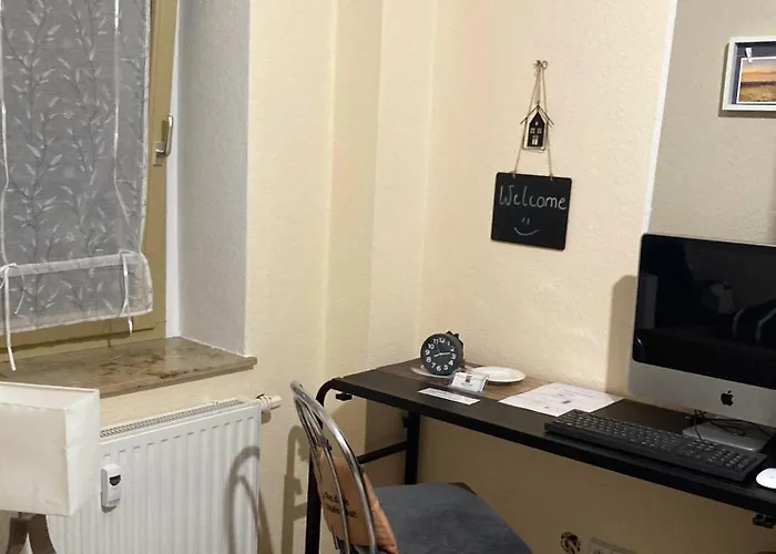 Adam's Alloggio in famiglia